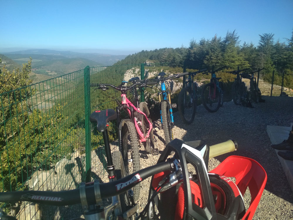 https://petoulachi.com/bike/cr/aveyron23/IMG_20231001_103609.jpg